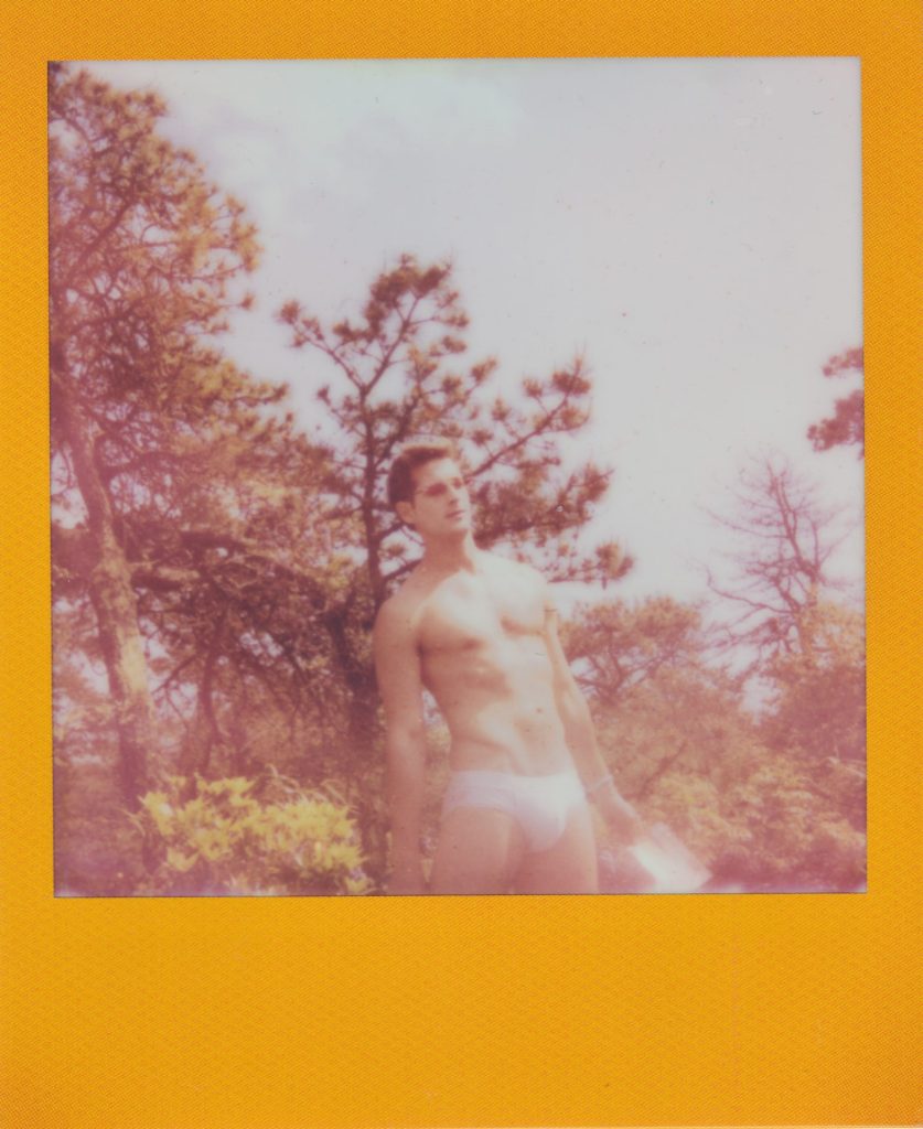 009 Polaroid