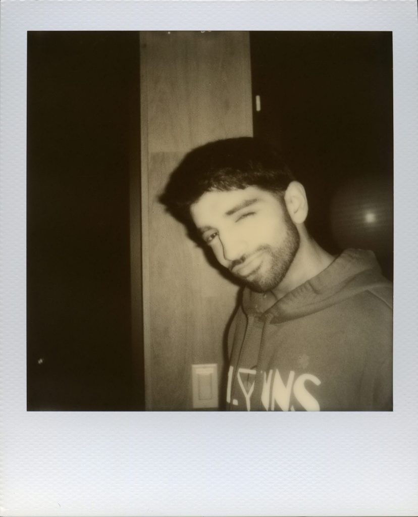 015 Polaroid