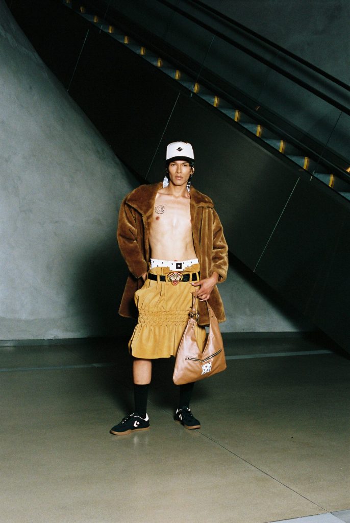 Look12