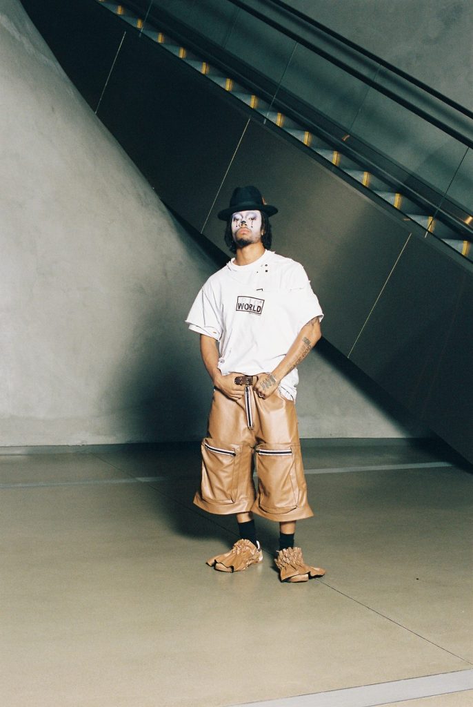 Look14