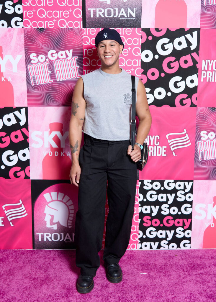 SO.GAY PRIDEHOUSE 827